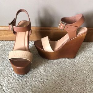 Charlotte Russe brown and tan platform wedges